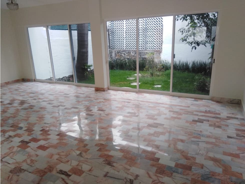 Venta de Casa Sola en La Colonia Base Tranquilidad — foto 2