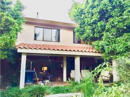 Venta o Renta de Casa Sola en Fracc. Rinconada Palmira