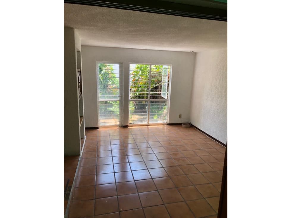 Venta de Casa Sola en La Colonia Centro — foto 1