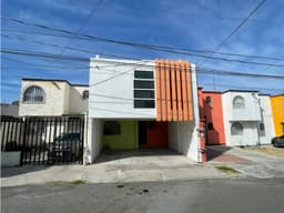 Se Vende Casa ampliada en Misión San Carlos IV, Corregidora, Qro.