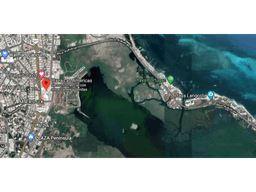 ESTUPENDO LOTE EN FRENTE DE PLAZA LAS AMÉRICAS EN PLAYA DEL CARMEN