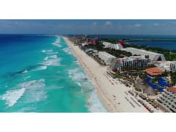 ESTUPENDO LOTE DE 23.2 Ha JUNTO AL AEROPUERTO DE CANCUN