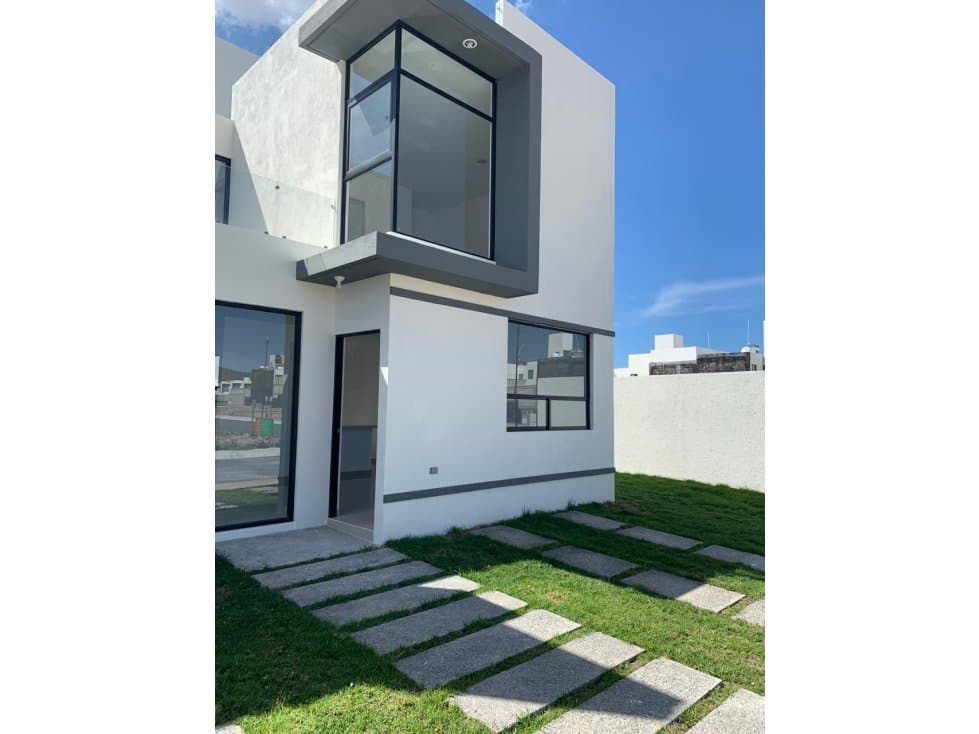SE VENDE CASA EN PASEOS DE LA CONCEPCIÓN (II) — foto 2
