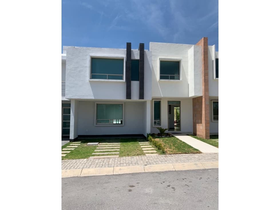CASA HABITACIÓN — foto 1