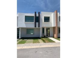 CASA HABITACIÓN