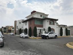SE VENDE CASA EN LA MORALEJA