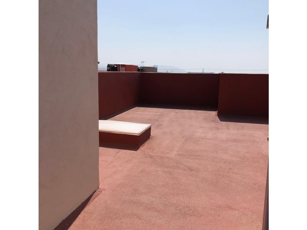 CASA EN VENTA REAL DE JOYAS (ESMERALDA 2N) — foto 3
