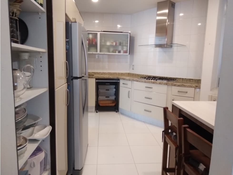 VENTA DE HERMOSO DEPARTAMENTO EN NARVARTE — foto 6