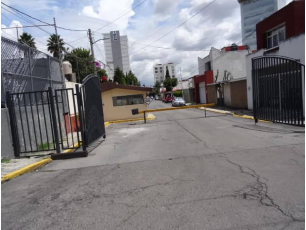 Gran casa en Ignacio Romero Vargas, Puebla. — foto 1