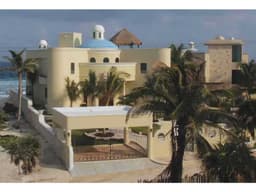Espectacular Villa frente al mar en Tankah