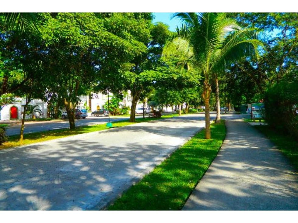 Lote 425 m2 en Playacar Fase ll — foto 4