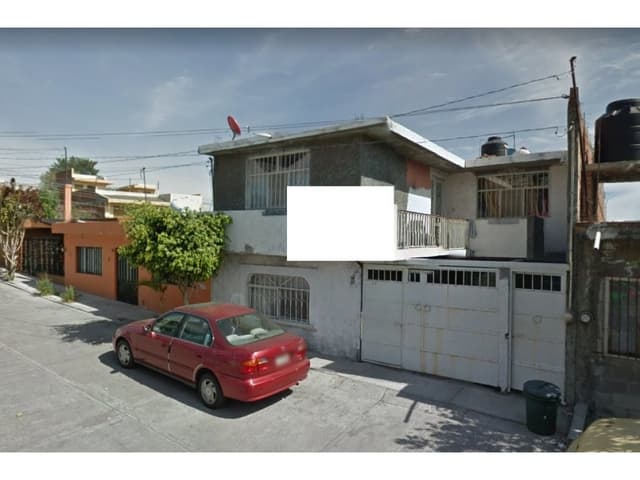 Se Vende 2 Casas en 1 en Precursores de la Revolucion