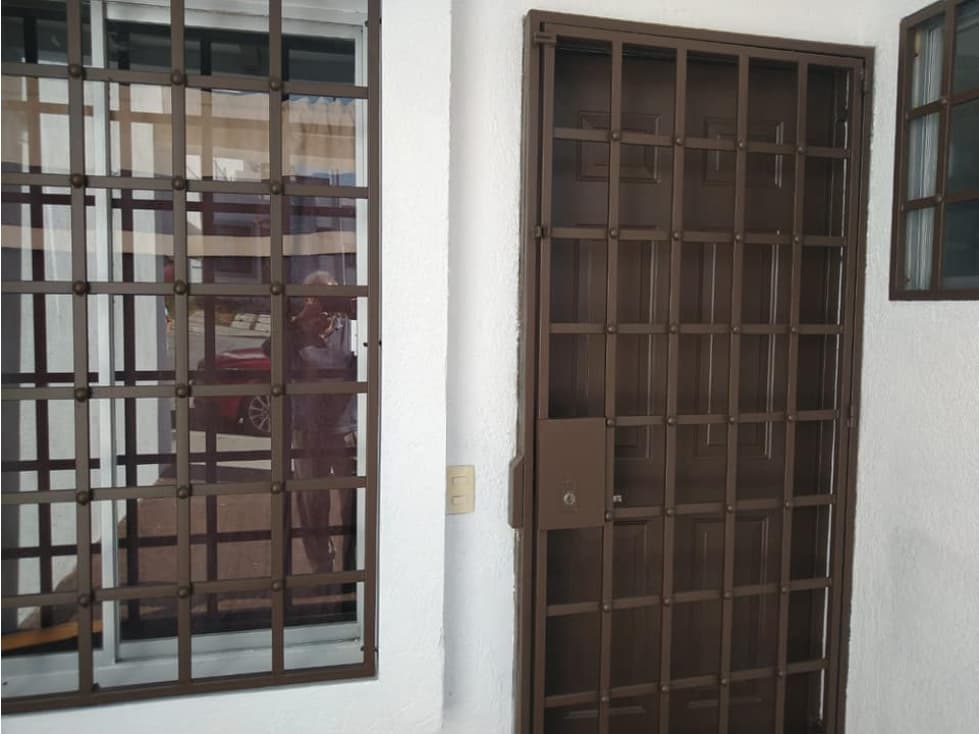 VENTA CASA HACIENDA CIPRES SALIDA QUIROGA — foto 1
