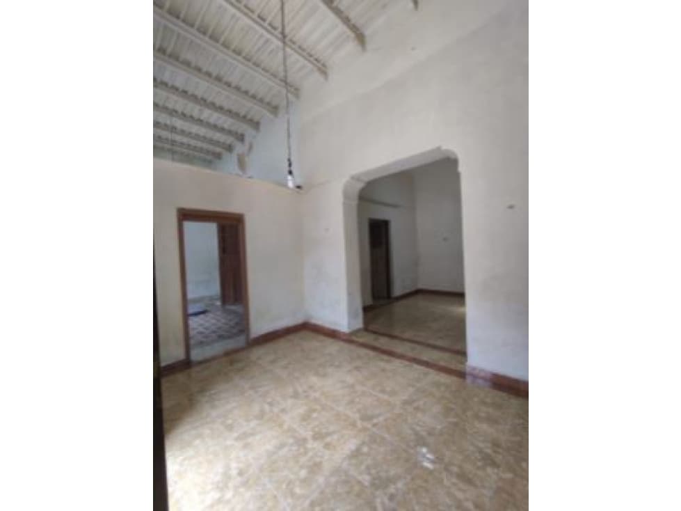 CASA PARA REMODELAR EN EL CENTRO 538 — foto 2