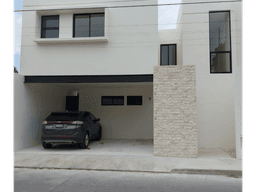 CASA NUEVA CON PISCINA EN EXCELENTE UBICACIÓN, EN SODZIL NORTE