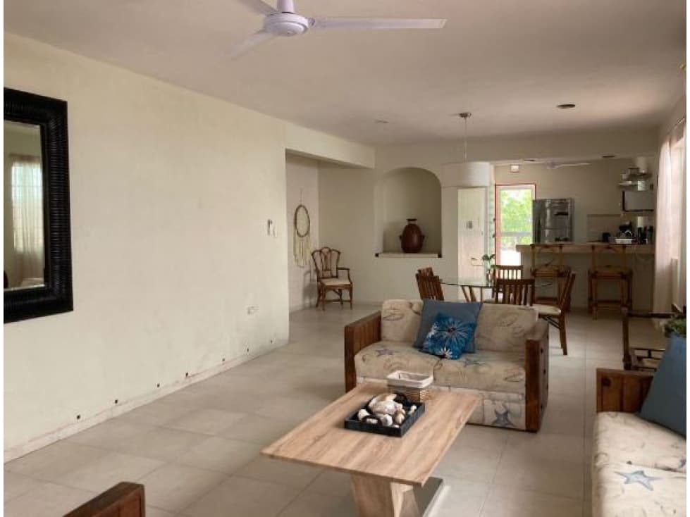 RENTA DE TOWNHOUSE EN CHICXULUB — foto 6
