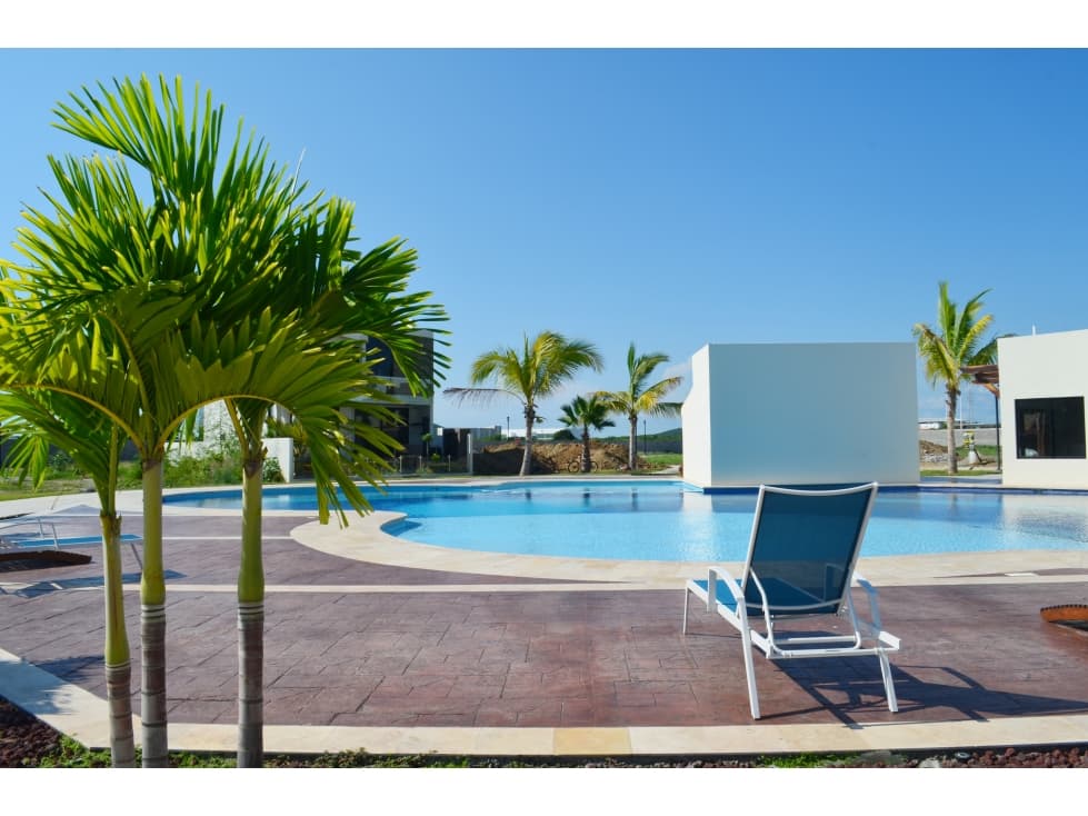 CASA DE LUJO EN VENTA, 4 RECS (1 EN PLANTA BAJA). CERCA PLAYA — foto 2