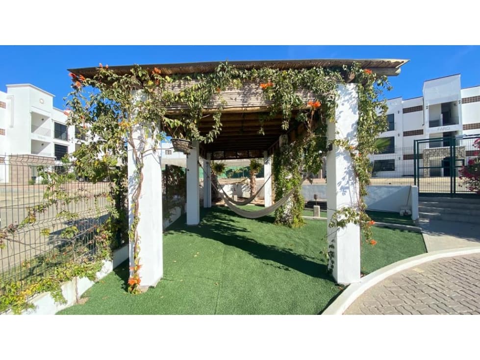 CASA EN RENTA AMUEBLADA 3 RECS FRACC. PRIVADO ALBERCA COMÚN — foto 5