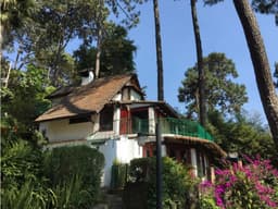 CASA EN RENTA CON VISTA PANORAMICA AL BOSQUE
