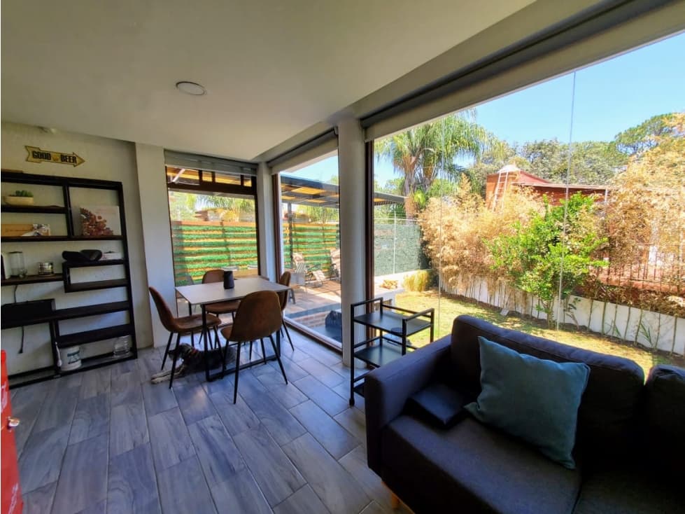 CASA EN RENTA, CON EXCELENTE UBICACIÓN — foto 3
