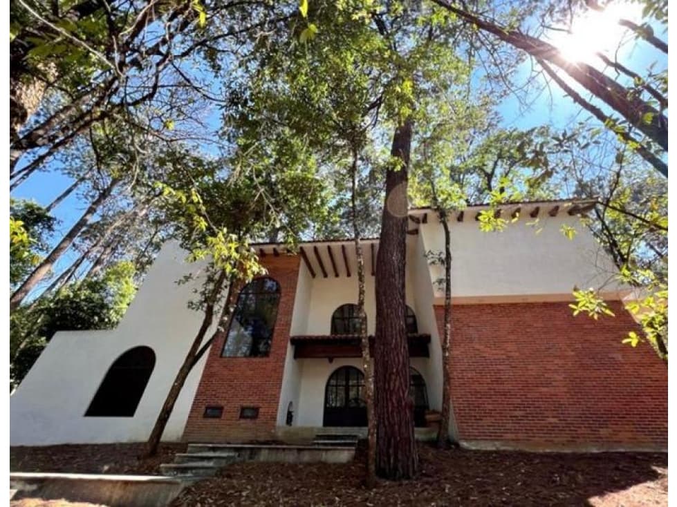 CASA EN RENTA EN AVANDARO — foto 1