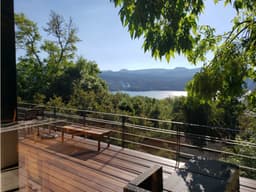 CASA EN VENTA, CON VISTA AL LAGO DE VALLE