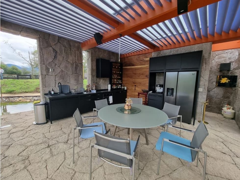 EXCELENTE RANCHO EN VENTA EN VALLE DE BRAVO — foto 5