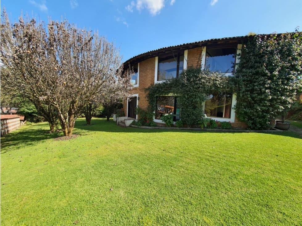 CASA EN VENTA EN VALLE DE BRAVO — foto 3