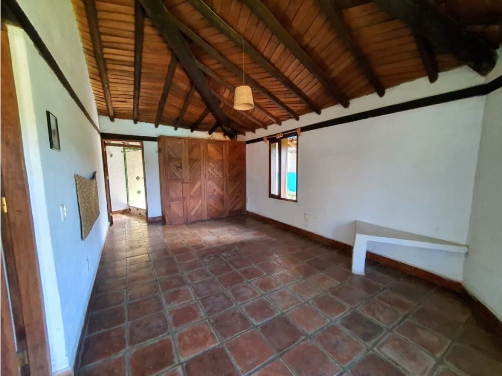 CASA EN VENTA EN VALLE DE BRAVO — foto 6