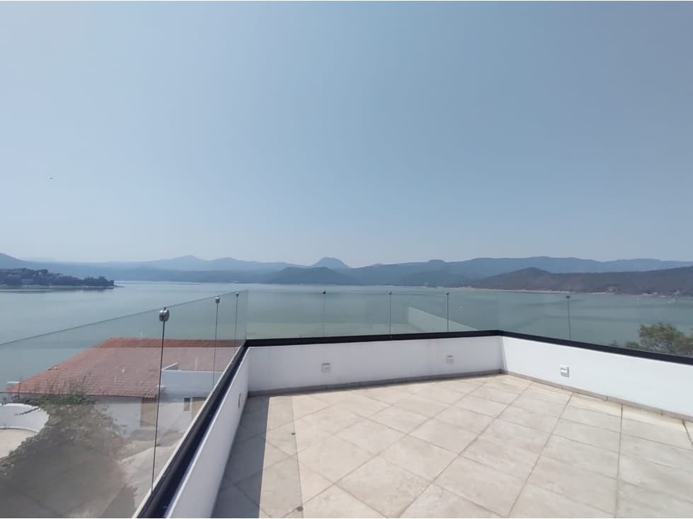 Excelente casa en renta, con vista al lago — foto 1