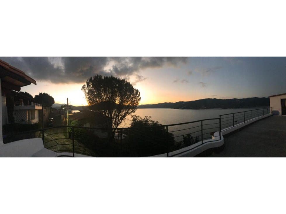 CASA EN VENTA EN VALLE DE BRAVO — foto 3