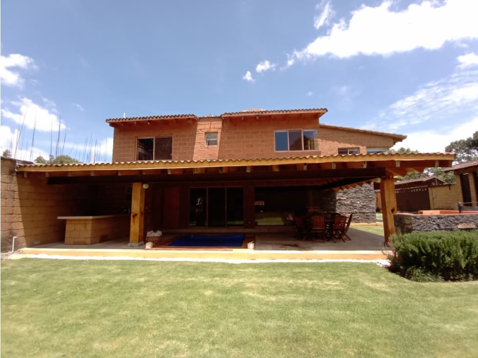 BONITA CASA ESTILO CAMPESTRE — foto 5