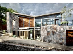 ESPECTACULAR CASA EN VENTA, VALLE DE BRAVO.