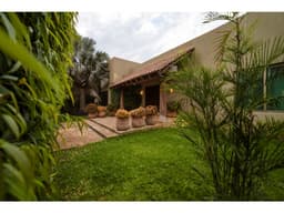 Venta de casa estilo mexicano/contemporáneo al Norte de Mérida