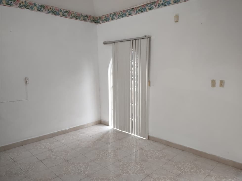 Casa 2 pisos Guadalupe centro — foto 6