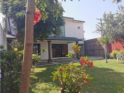 Casa sola en Acapatzingo acepto auto a cuenta!