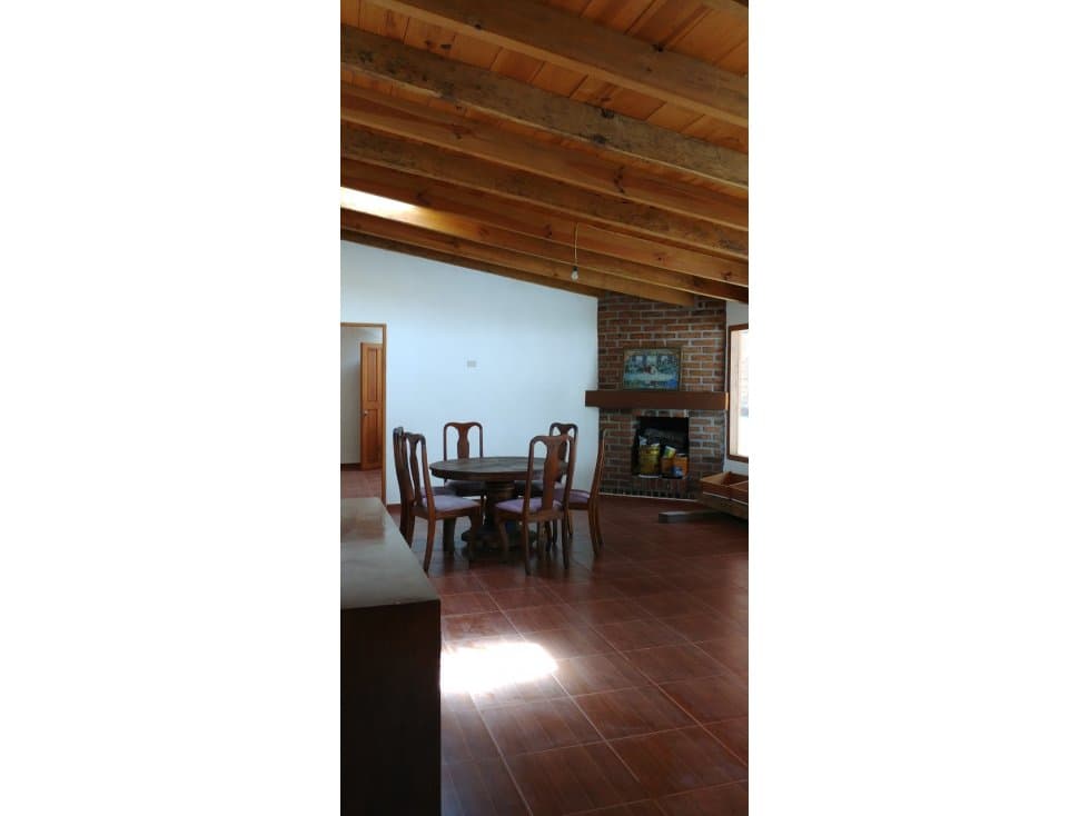 CASA CON VISTA AL BOSQUE — foto 4