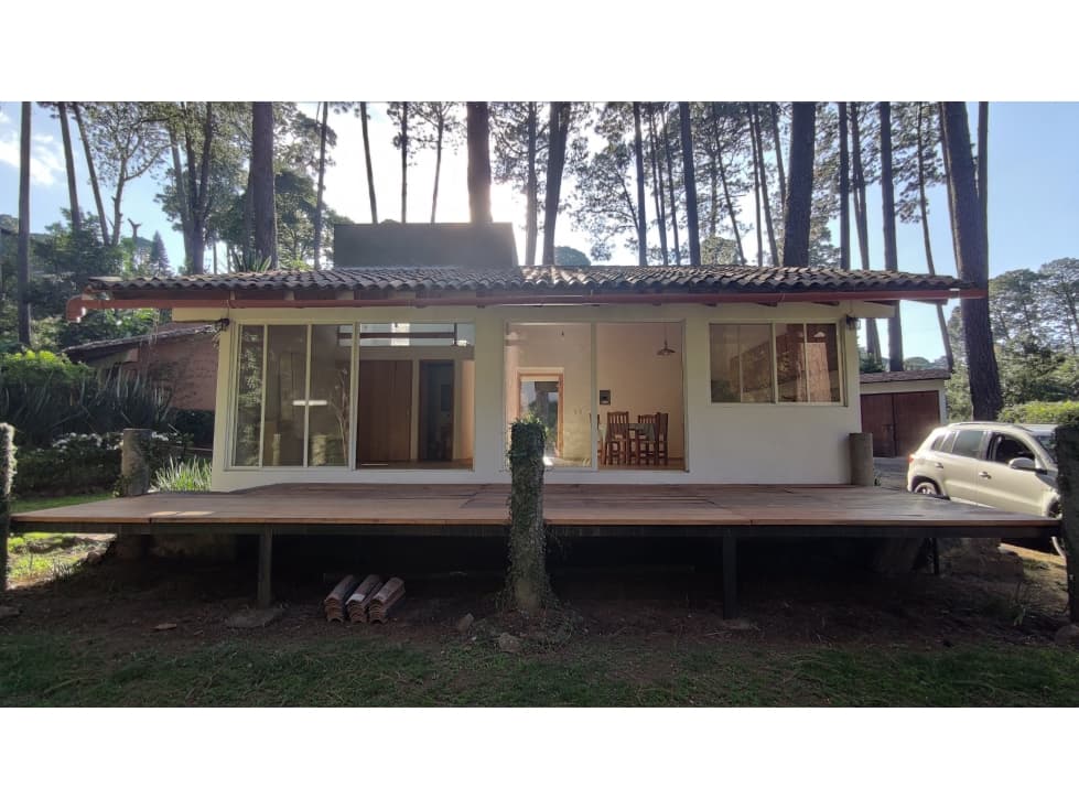 CASA EN RENTA EN AVÁNDARO CON RÍO — foto 3