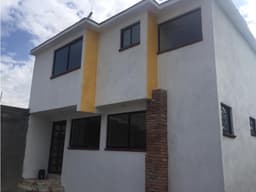 CASA NUEVA EN ZINACANTEPEC