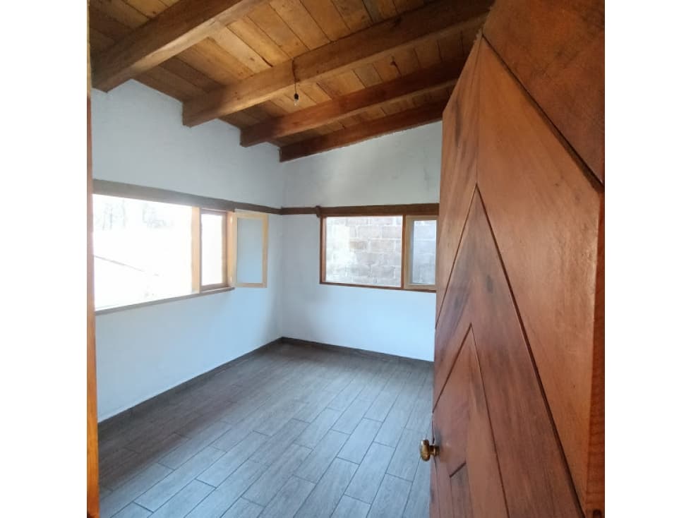 CASA EN RENTA EN CIRCUITO AVANDARO — foto 5