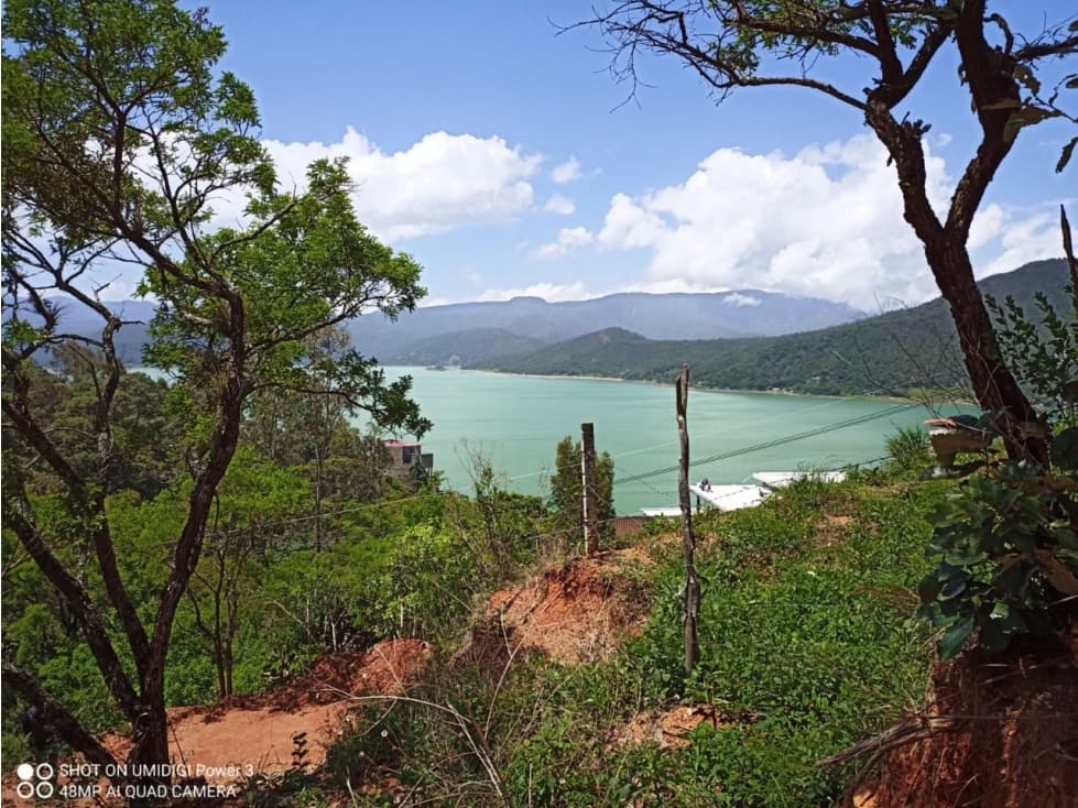 TERRENO CON VISTA AL LAGO — foto 2