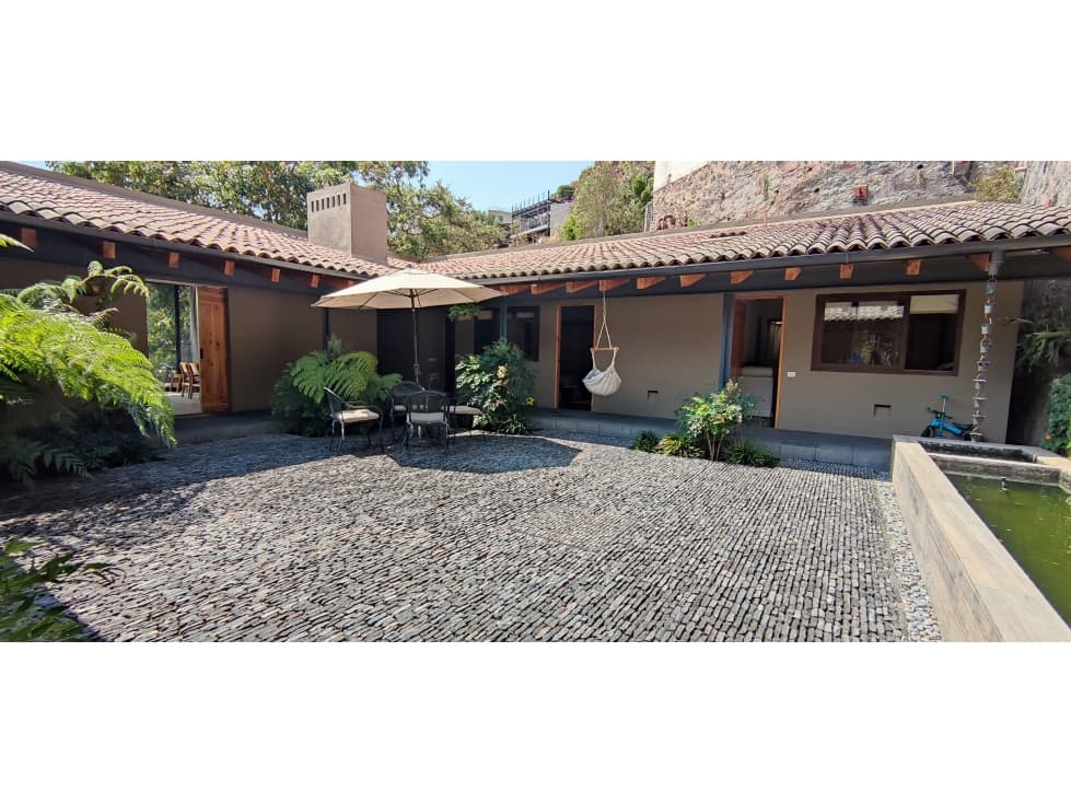 CASA MODERNA CON VISTA AL ALGO — foto 1
