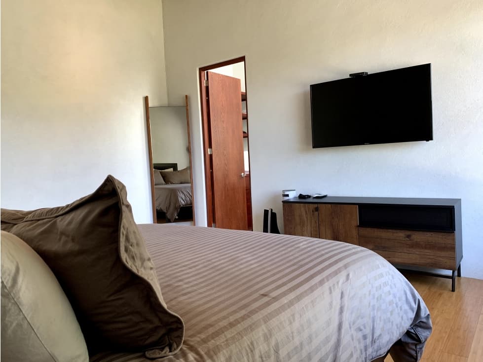 CASA EN AVANDARO, VALLE DE BRAVO — foto 4