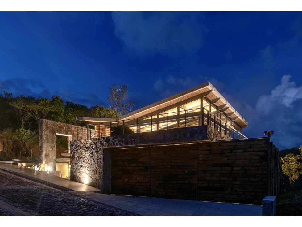 EXCLUSIVA CASA CON VISTA AL LAGO — foto 6