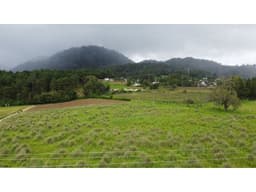TERRENO EN CUADRILLA DE DOLORES, VALLE DE BRAVO, MEXICO.