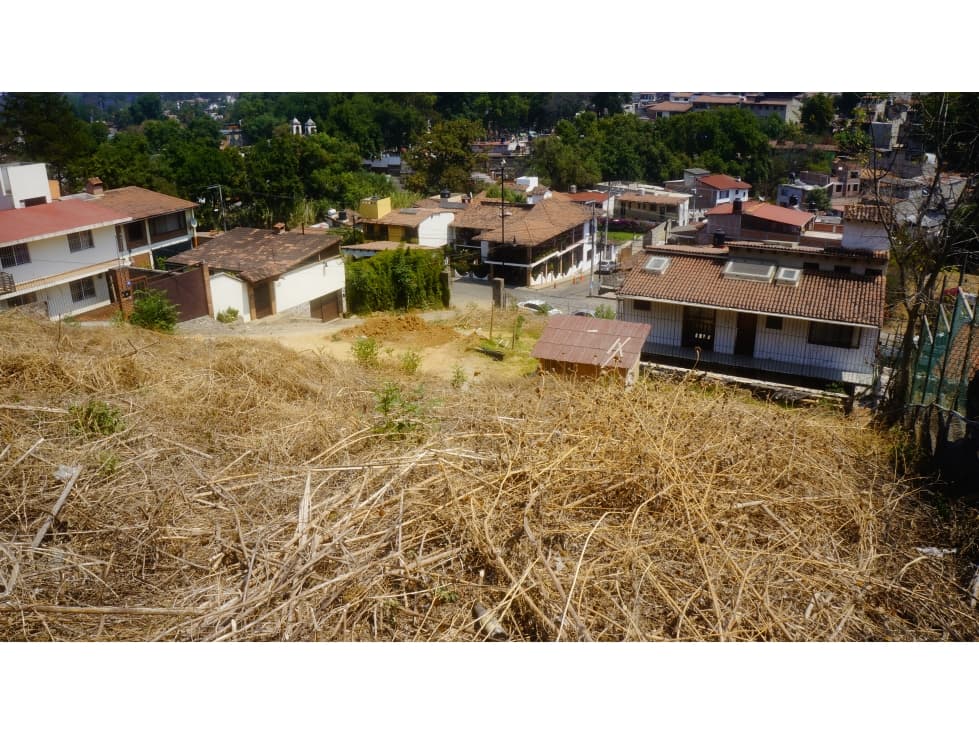 TERRENO CON EXCELENTE UBICACIÓN EN EL CENTRO — foto 6