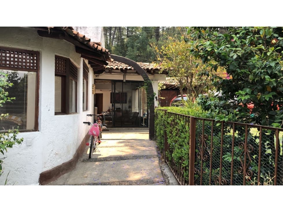ACOGEDORA CASA EN AVÁNDARO — foto 1