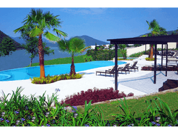 DEPARTAMENTO EN VENTA CON ACCESO AL LAGO EN VALLE DE BRAVO