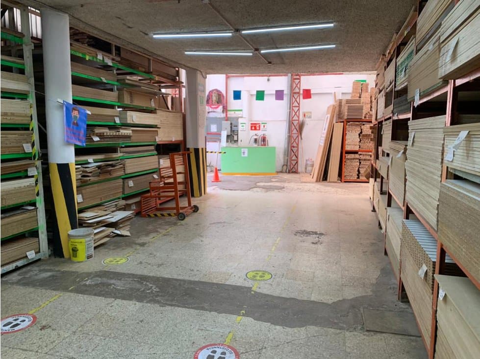 Terreno Comercial en Renta — foto 3