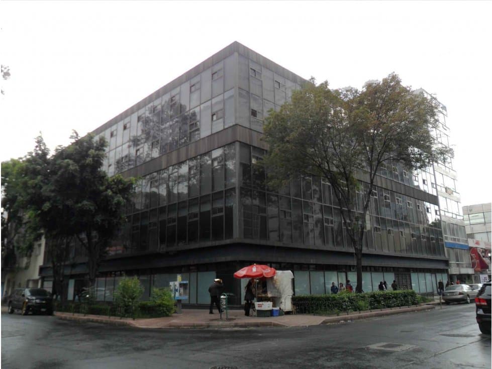 Edificio en calle Hamburgo, Colonia Juárez — foto 2